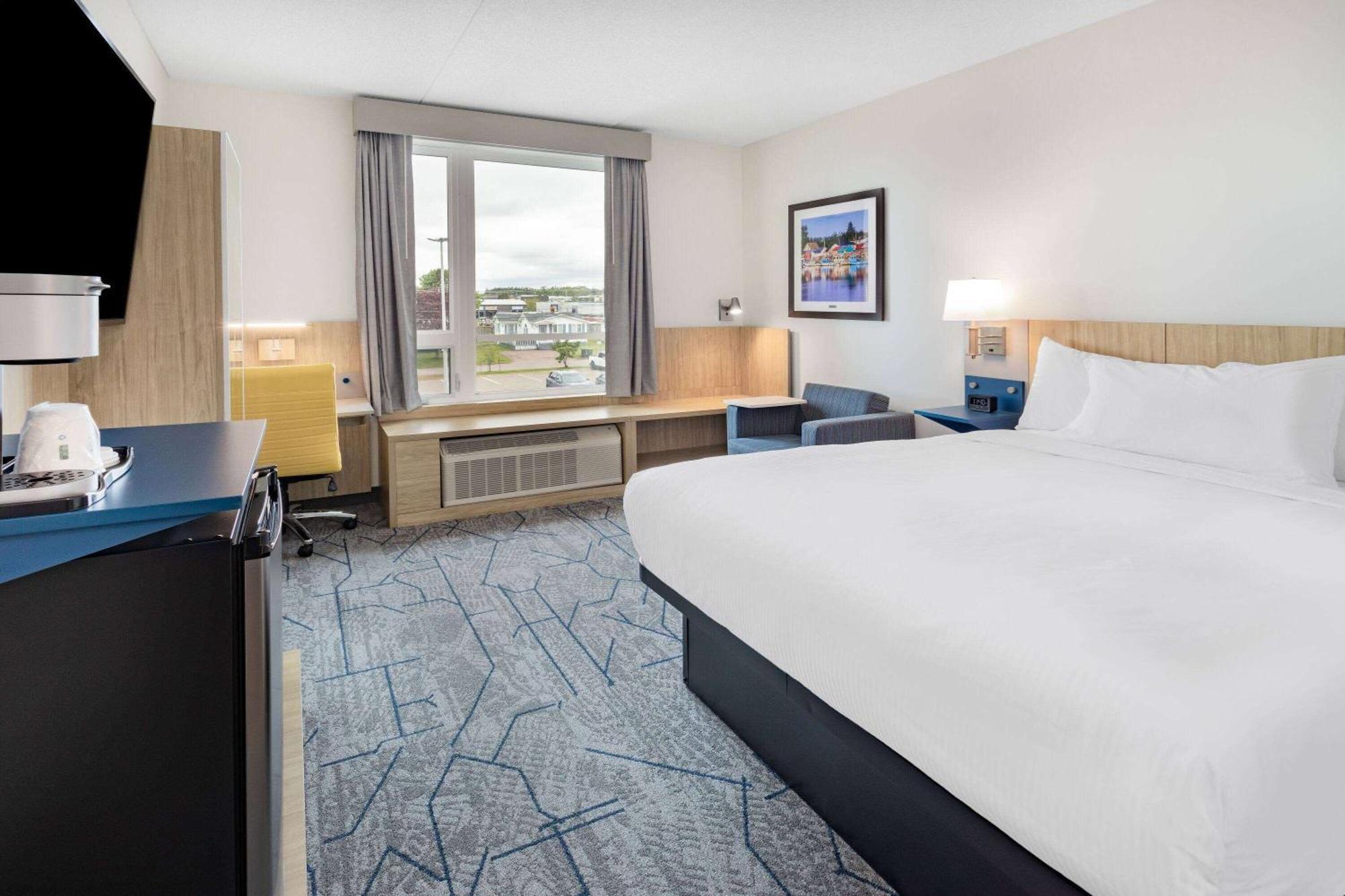 Hotel Microtel & By Wyndham *