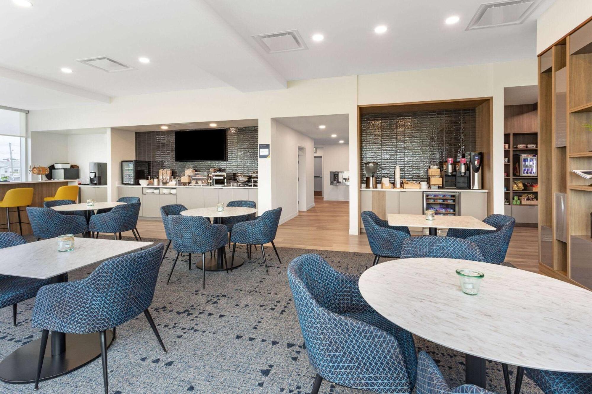 Microtel & By Wyndham Hotel